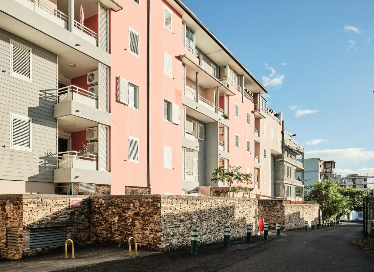 Ferienwohnung Appart'Eden : Vue Panoramique Sur Saint-Denis Sainte-Clotilde Exterior foto